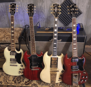 Cuatro Gibson SG