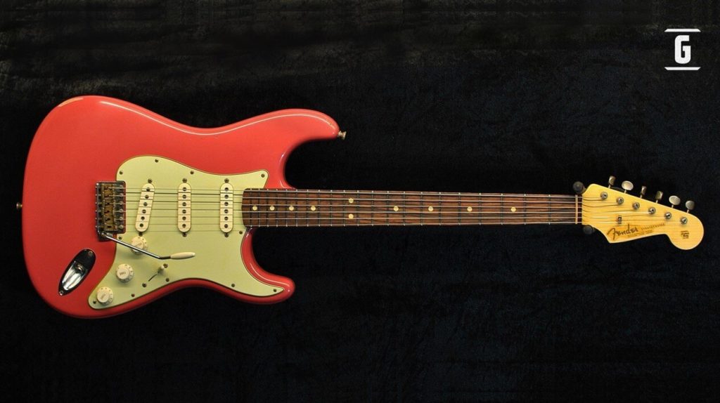 Fender Stratocaster Aged Fiesta Red Custom Shop