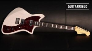 Fender Meteora Custom Shop: Modelo original de la Alternate Reality.