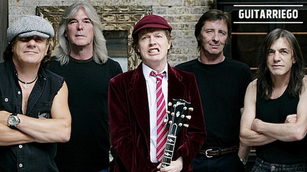 Angus Young: AC / DC Gitarrist Stil und Ton - Guitarriego