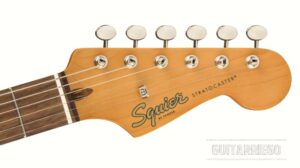La historia de las guitarras Squier Stratocaster y Telecaster: Clavijero de Classic Vibe 62.